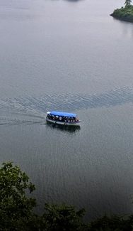Ponmudi dam   Boating