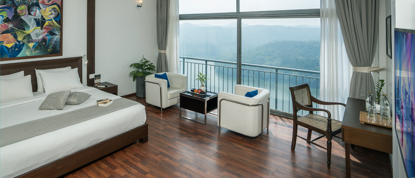 Ponmudi Suite - Perfect Getaway for Couples and Families