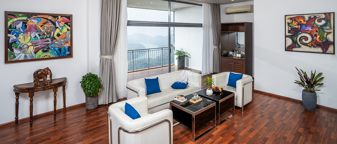 Discover the Charm of Munnar at Ponmudi Suite - Ragamaya Munnar